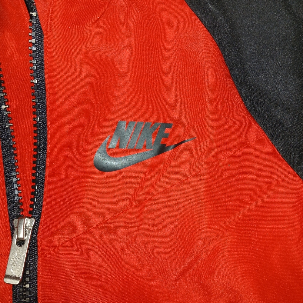 Nike Boys Red Black Dri-FIT Hooded Windbreaker Jacket Size 6 NWT - Picture 9 of 11